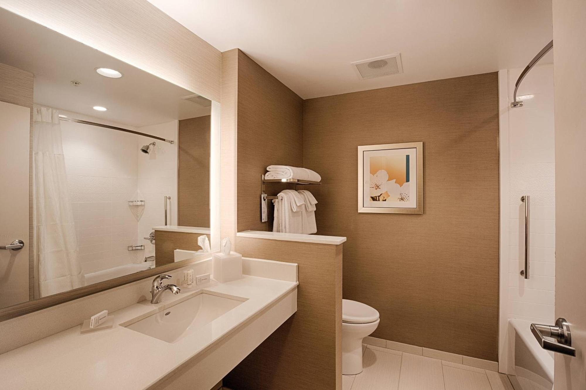 Fairfield Inn & Suites By Marriott Clearwater Beach Extérieur photo