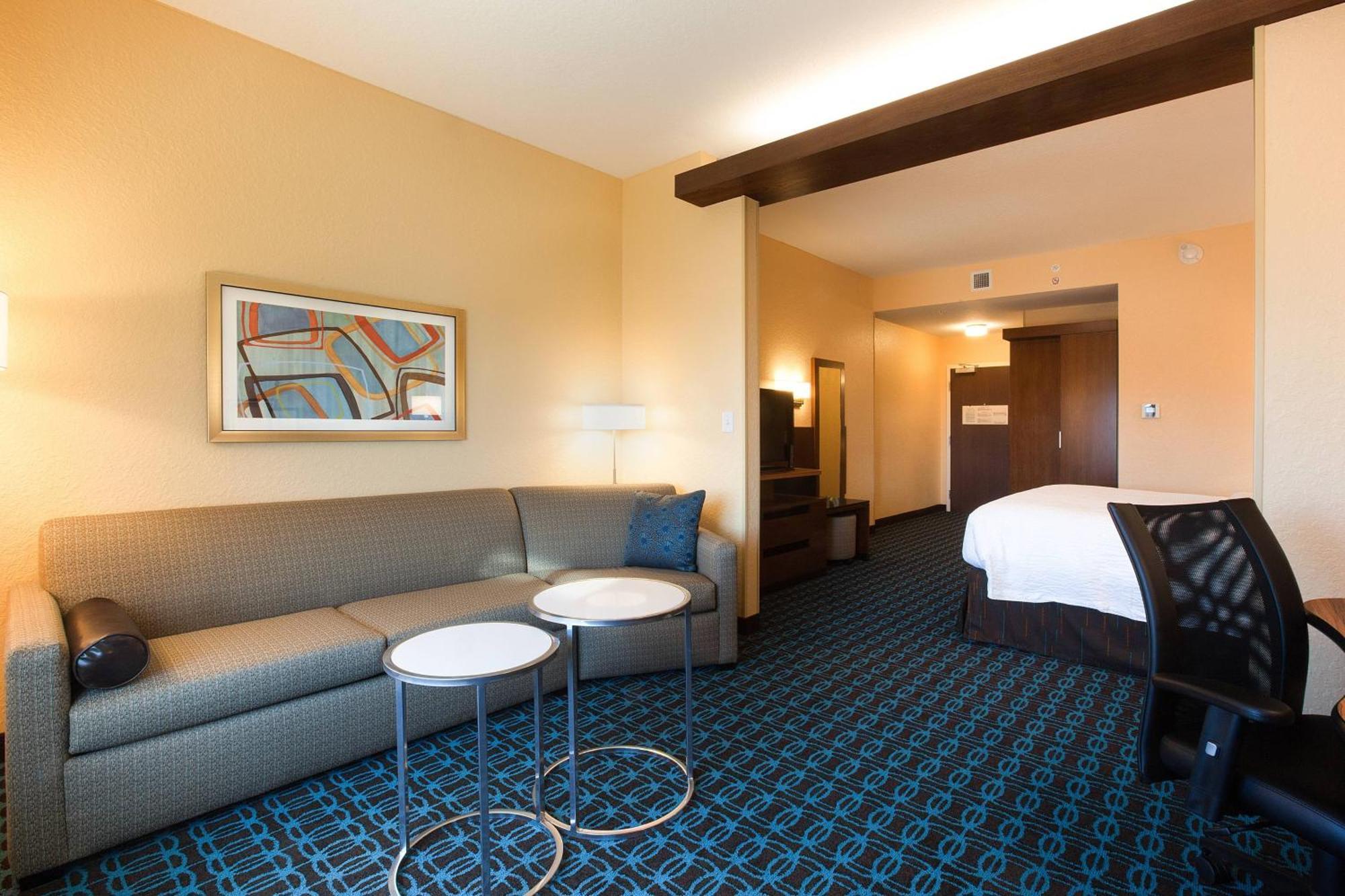 Fairfield Inn & Suites By Marriott Clearwater Beach Extérieur photo