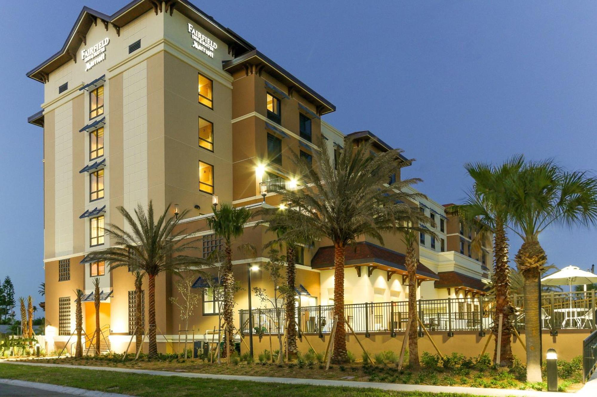 Fairfield Inn & Suites By Marriott Clearwater Beach Extérieur photo