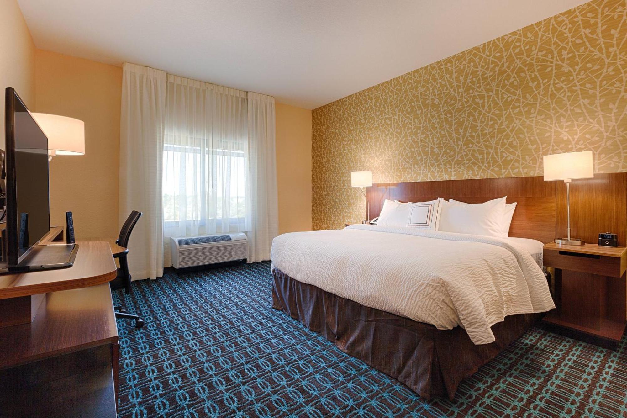 Fairfield Inn & Suites By Marriott Clearwater Beach Extérieur photo